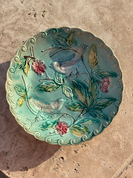 Onnaing Majolica Plate